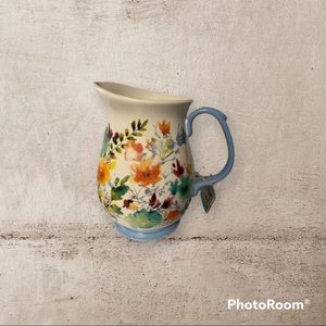 Pioneer Woman 3.2 Qt Willow Pitcher